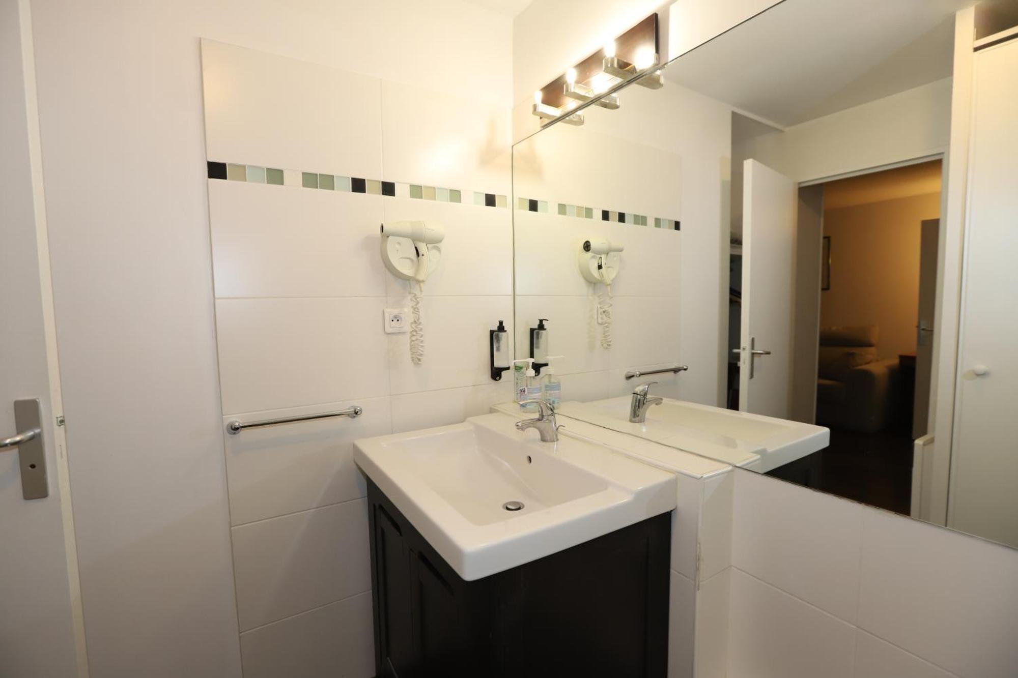 Floridianes By Hri Apartment เอ็ก-ซอง-โพรวองซ์ ภายนอก รูปภาพ
